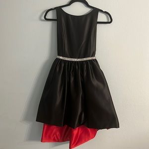 Elegant Audrey Hepburn size 12 girls dress